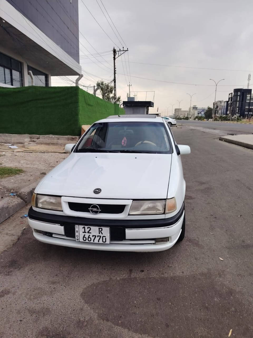 للبيع اوبل فكتره موديل 92  حجم 18 كير محرك شرط سنويه لي 2028تصليح دوير ودوسات فقد وباقي شرط سعر 60بيه مجال الطيبين الميعجبو المنشور يطلع كبل *********** وتساب???
