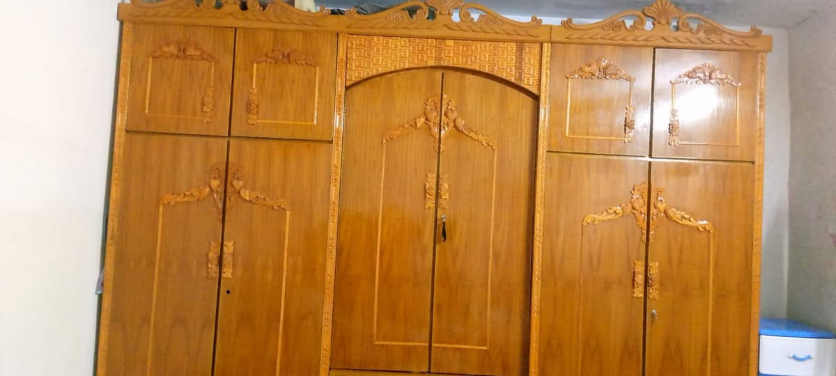 للبيع قنصور ست ابواب ملحق السعر 550 وبيها مجال


**إذا كنت صاحب هذا الإعلان وتريد حذفه لأي سبب، رجاءا أرسل رسالة إلى الدعم الفني**