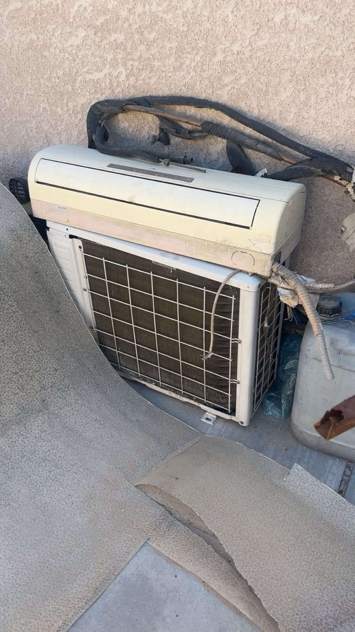 ***********
مكان الحريه
