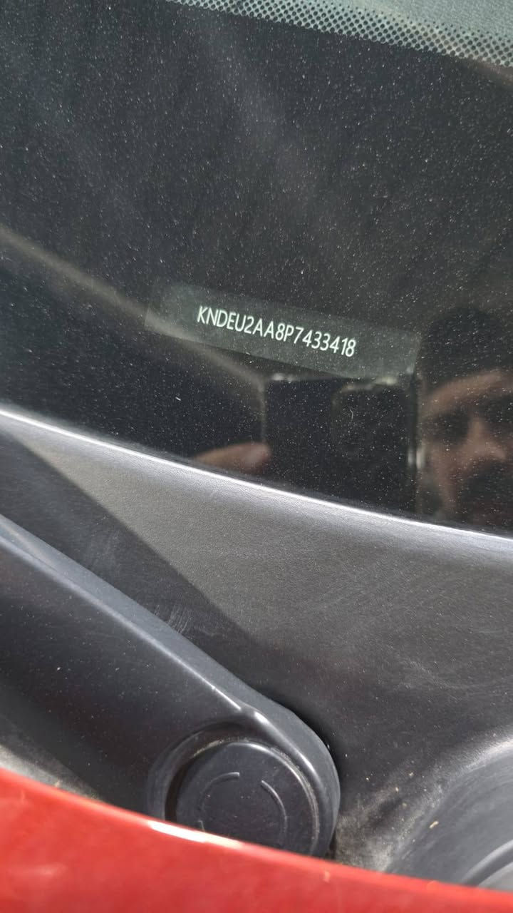 كيل سلتوس للببع موديل 2023 حادث فقط دعامية بدون ايرباك ودواخل حادث موضح بصور للاستفسار 
***********
***********
