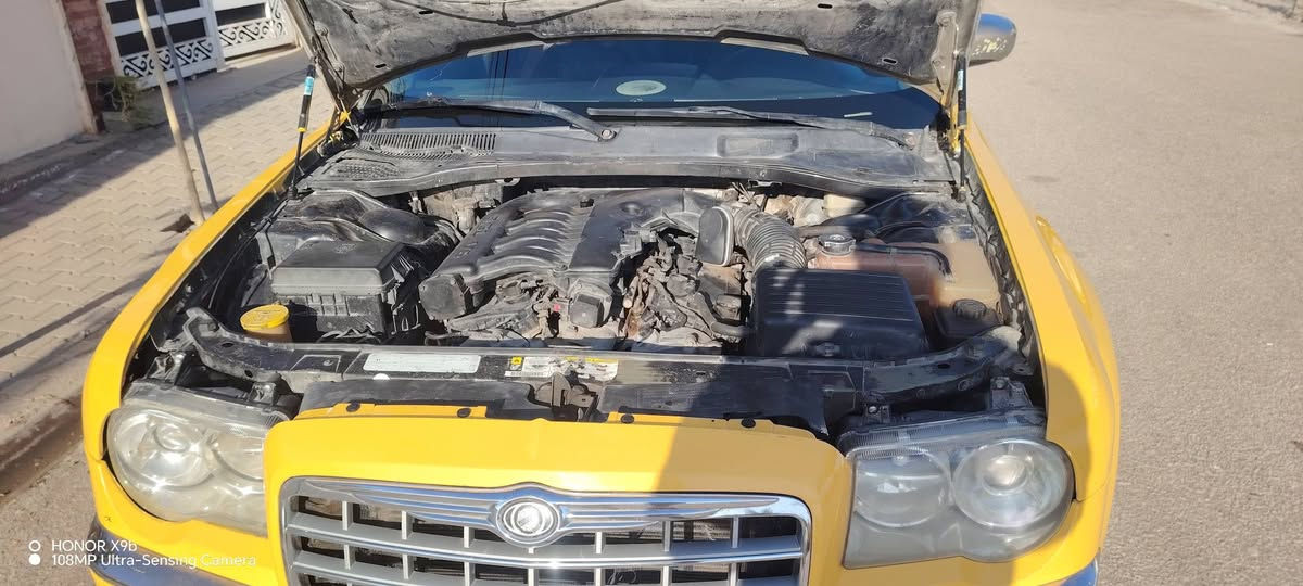 اوباما ٢٠١٠ اصل السيارة صبغه جديده كير مكينه اكسل جديد الحداديه 80 ٪تدفئه تبريد جاهز مصفره هيئه وغرامات خط نجف بغداد السعر 110وبيه مجال قليل فقط اتصال ***********
