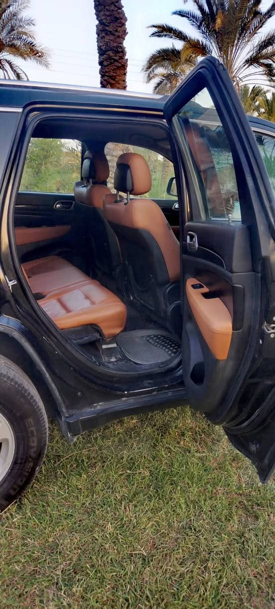 جيب لاريدو 2011 بغداد كصه قماره لون 3600 مكفول كير ومحرك التفاصيل كاملة ب المنشور السعر 95 رقم الموبايل ***********
