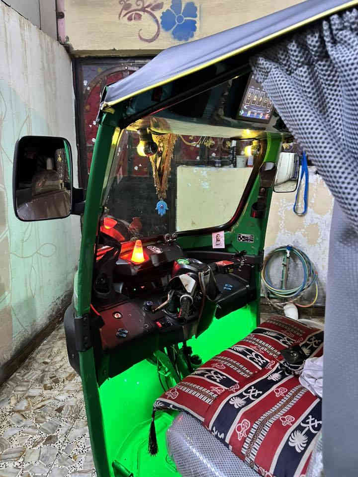 سلام عليكم تكتك مال  جناي مكينة كفاله البدي نضيف شوف العين مديل 20\22تكتك جاهزه كبل الشارع
السعر 8600ملاين
رقم الهاتف:***********
العنوان شط العرب المو شراي لا يتصل
