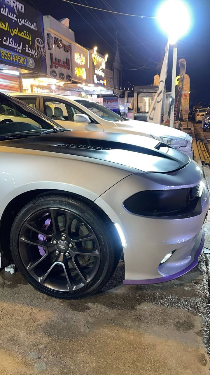 سلام عليكم جارجر srt 6400 2021 رقم اربيل الجديد بأسمي ماشيه 40km 
ضرر جاملغ وربع بنيد شواصي لغود كفاله
 مكينه كير كفاله
عليها اضافات هواي 
بدون نقص كامله للاخير بغداد المنصور $227 ومجالها بسيط
***********
