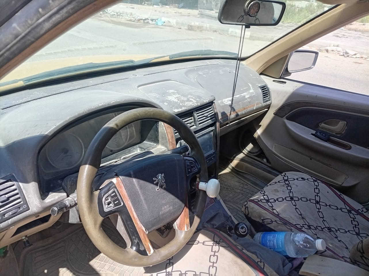 سلام عليكم بيجو بارص موديل ١٧ بدون راعي مكينه كير حداد جديد سعر ٢٠بيها مجال *********** مكان السيارة بديوانيه
