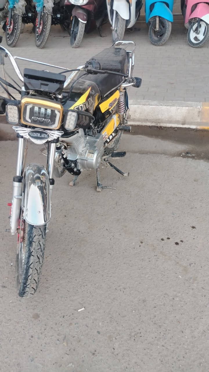 تايكر للبيع
موديل ٢٤
دراجه كلش نضيفه
شغاله مابيها نقوصات
السعر ٤٥٠ وبيها مجال بسيط
للتواصل ***********
أو زورونا عند معرض مهندس للدراجات
