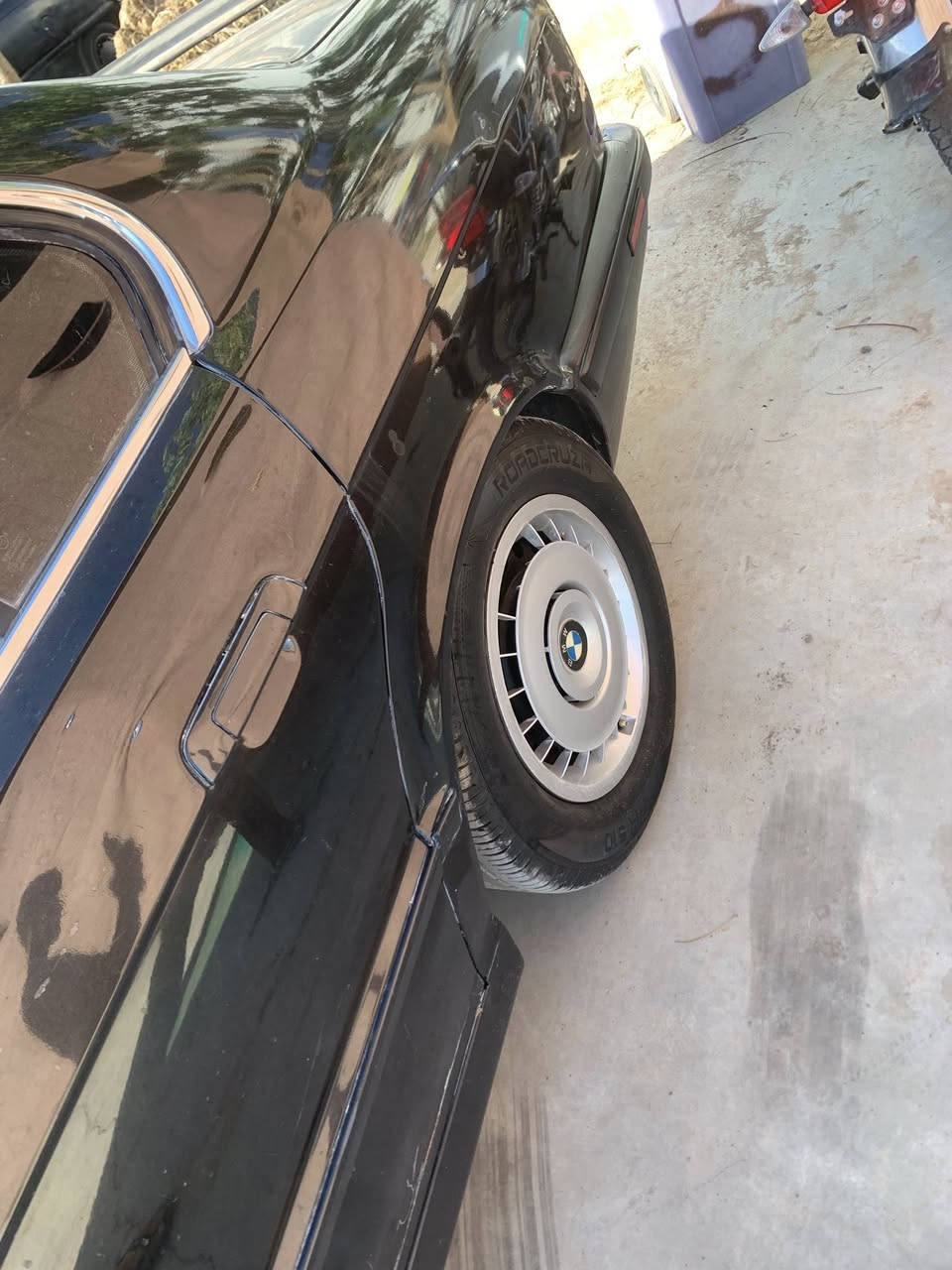 BMW-525گێڕ تۆماتیک گێڕو مەکینەی بەشەرت سەنەویە کتابی مروری لەگەڵایە بێکێشەو ماڵی کەس نیە 
نرخ(28)گەڵاو مەعامەلە.


**إذا كنت صاحب هذا الإعلان وتريد حذفه لأي سبب، رجاءا أرسل رسالة إلى الدعم الفني**
