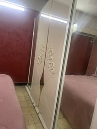 غرفة نوم • جديدة • استعمال قليل
