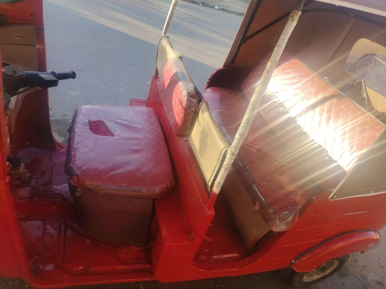 سلام عليكم  شباب تكتك موديل 18 شهر 5 تكتك مصوغه عام لجماليه مكينه ما عشرين***********
