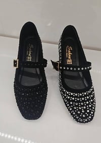 ملابس • للبيع • واتساب