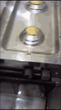 صيانـه موقعي خـدمـة مـتـنـقـل 
صيانـه و تنضيف أنواع الطباخات 
آتصال او واتساب *********** 
الخاص مفتوح...
