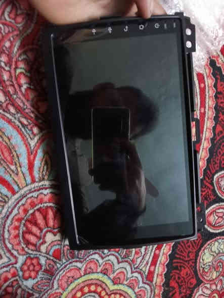 شاشه سيارة 10انج ذاكره128شاشه يجي وياه داشكام وكامره خلفيه ***********
