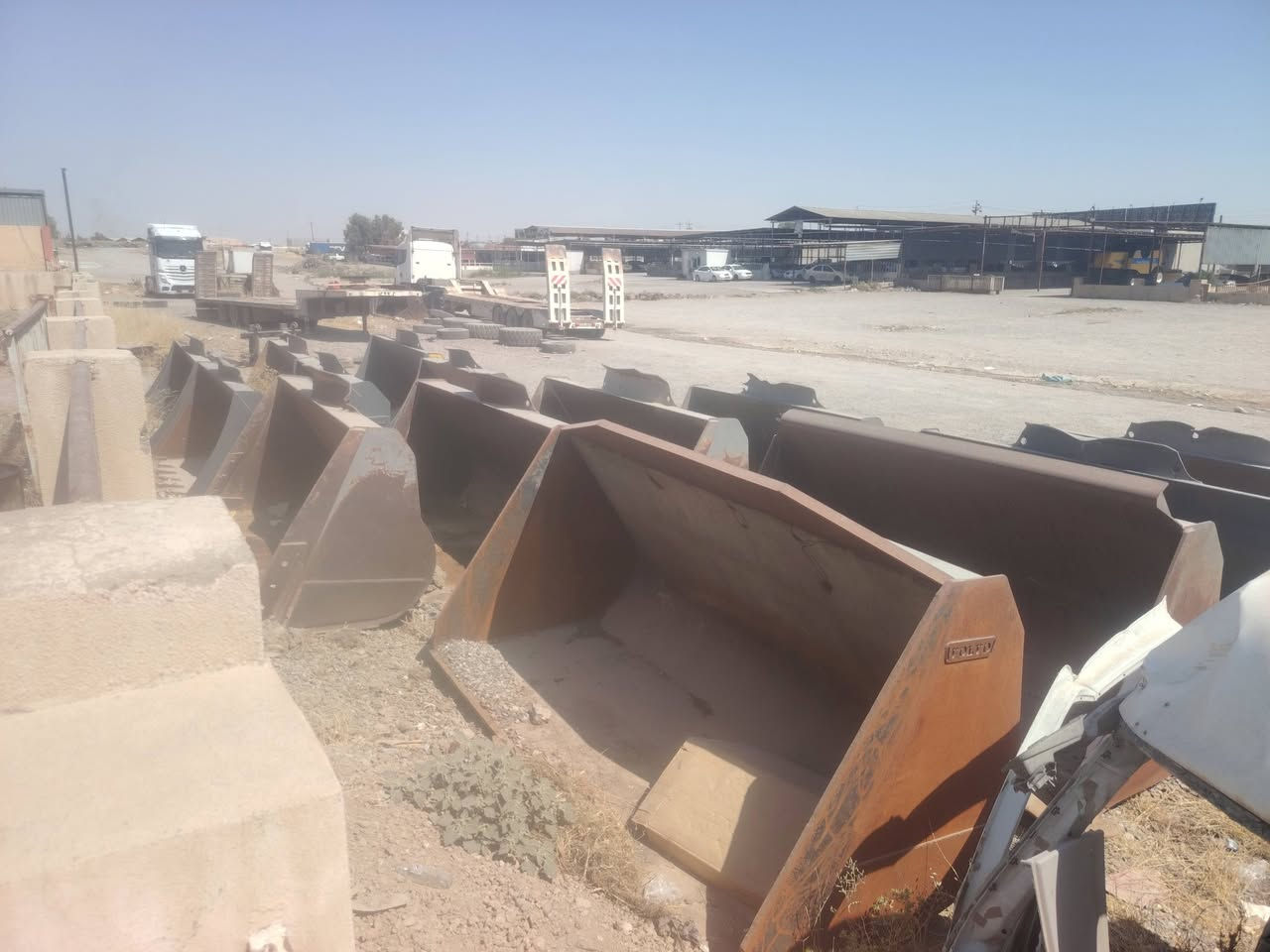 للبیع کیلات شوفل فولفو
اعجامL90L120L150L189
عنوان ٲربیل قضاء خبات
***********
***********
