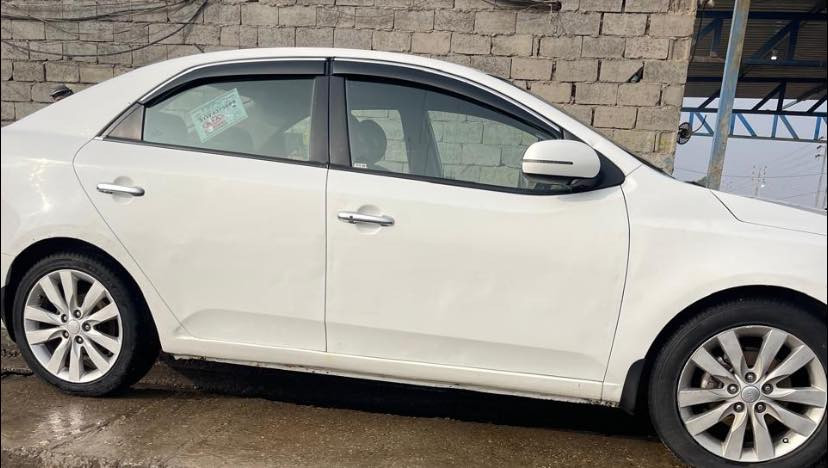 سيراتو  فول مواصفات بنراما بصمه تشغيل موديل ٢٠١٣خليجي بيه قطعتين صبغ بدون دواخل مكينه ١٦٠٠رقم اربيل تريد تحويل تريد وكاله مكانه بابل الاسكندريه السعر 93/بيً مجال  ‭0771 742 6103‬
