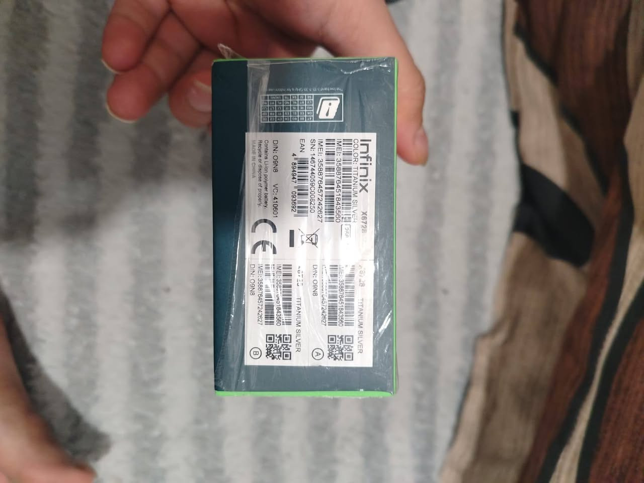 سلام عليكم عندي جاهز انفنكس هوت 60i جاهز أخو جديد استعمال قليل ذاكره. 265 عشوائيه 8 يشغل ببجي 40 فريم غراضه ما مستخدمه شاحنه 45w معالجة G81UItimate حجم شاشه 6.7  جهاز قوي  السعر 210 بيه مجال بسيط مكاني بغداد البنوك رقمي ***********
