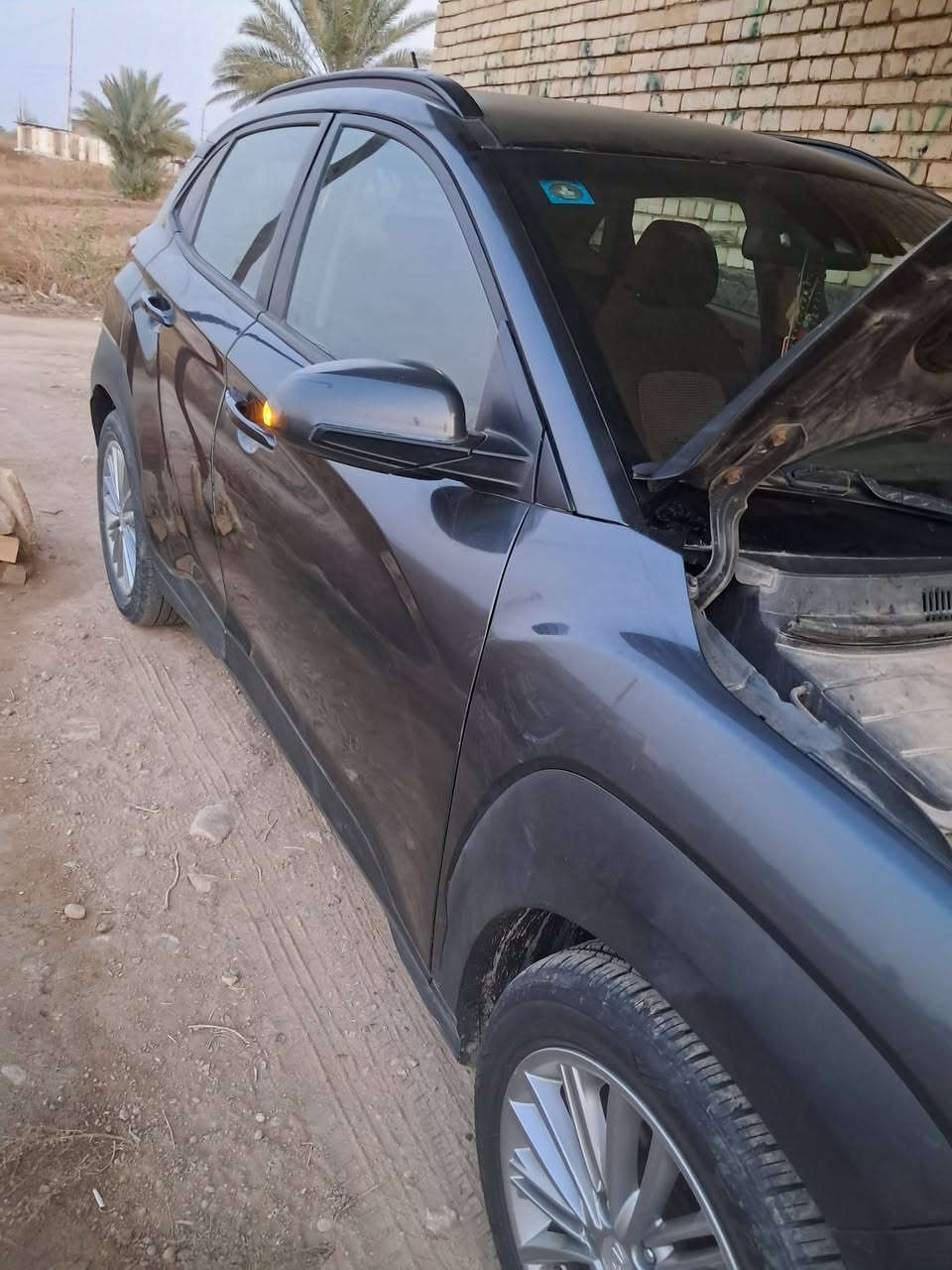 كونا للبيع موديل ٢٢ رقم بغداد بسمي حادثه حرق  بالداخل وبدل جديد  اكرر سياره جديده معنى الكلمه والسعر مناسب جدا  ١٢٥  تحويل ثاني يوم  للستفسار *********** الشراي يتصل
