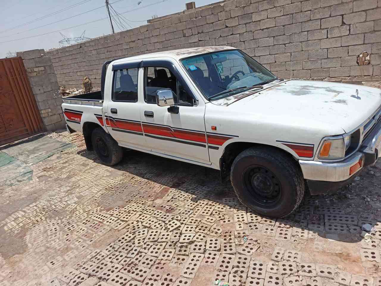 إسلام عليكم بيكم تويوتا  موديل 1989رقم بغداد دولي سياره مكفولة مكان السياره بغداد كير ومكينه مكفولات تحويل مباشر دوشمه جديده كهربيات كله شغال ‏سعر 46 وبيه مجال رقم الهاتف ‏‪***********‬‏
