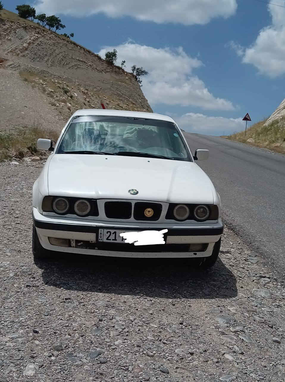 بيئم 525رقم سليمانية نكليزي بسمي مكينة مسكر جديدة كير عادي كهربائيات كلهة تشتغل سيارة كلش نضيفة مراوس امبالا سعر 48 قفل


**إذا كنت صاحب هذا الإعلان وتريد حذفه لأي سبب، رجاءا أرسل رسالة إلى الدعم الفني**