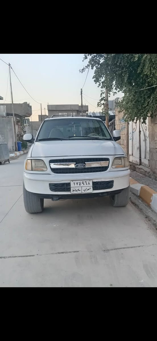 السلام عليكم للبيع سياره نوع فورد اكسبديشن💪 موديل 97 محرك 5400 8 سلندر مكينه شرط سنويه 2025 رقم سليمانيه
 تبريد مركزي ٣ قطع 65 وبیهه مجال 
وبلقسط تصير 75  مقدمه ٣٠ وكل شهر 3 اوراق 

استفسار *********** واتساب
مكان السياره كلار
