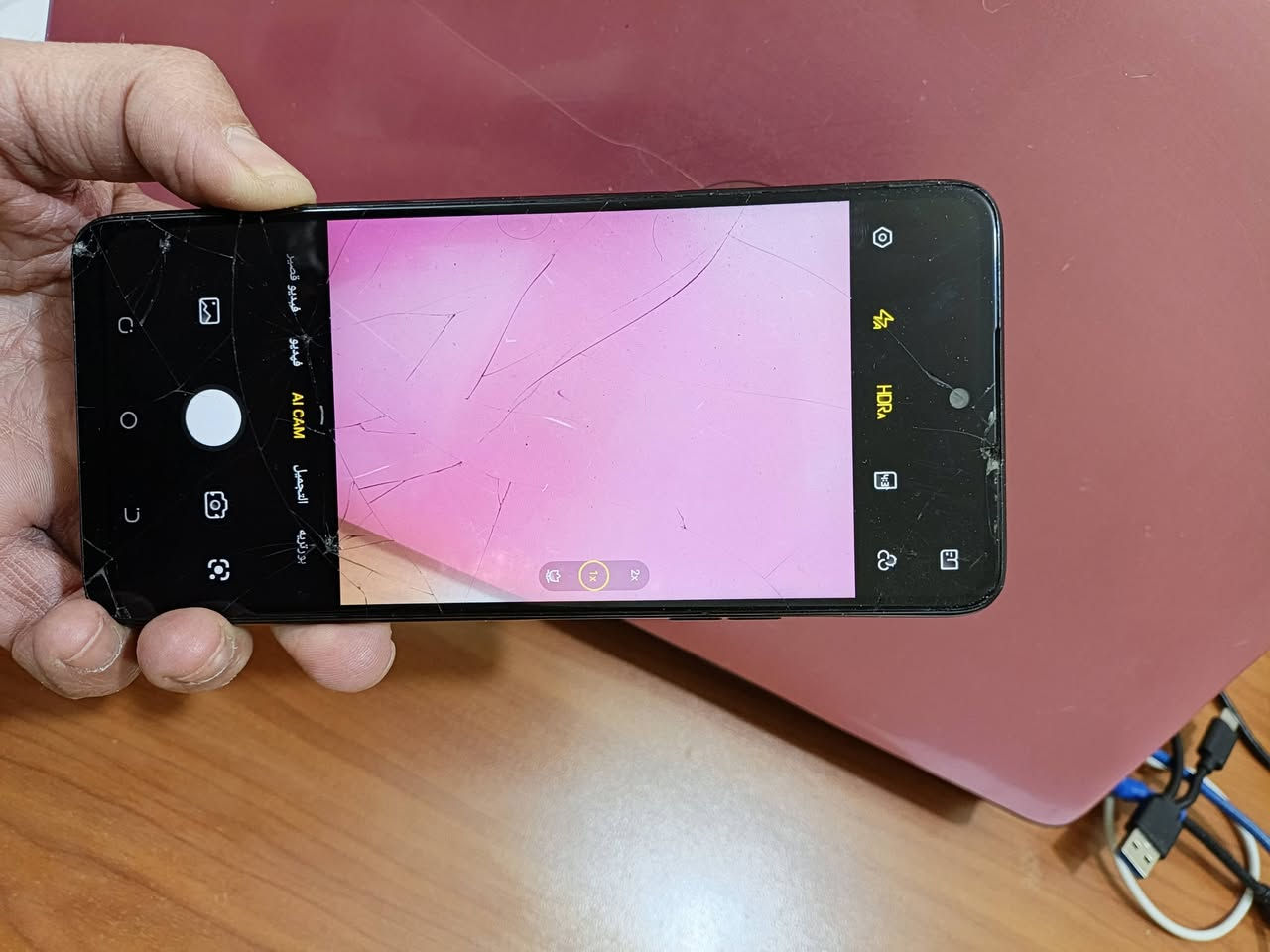 بـ 35 الف
تكنو بوفا 2 / ذاكرة 128 
 جميع البرامج شغالة ٫ اتصال و صوت تمام 
بي ضربات بالشاشة و جامة الكامرة . اللمس طبيعي


**إذا كنت صاحب هذا الإعلان وتريد حذفه لأي سبب، رجاءا أرسل رسالة إلى الدعم الفني**