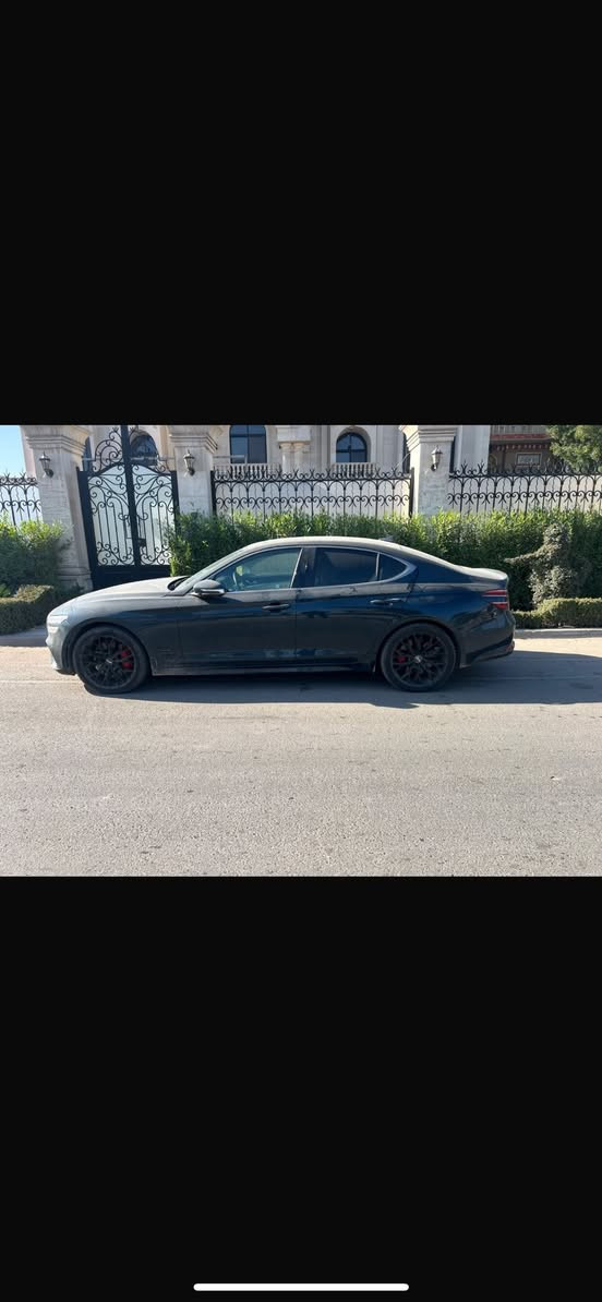 السلام عليكم جينسيس g70 السيارة موديل 2025 فول الفول 6 سلندر توين تيربو مرقم بغداد كتاب شهداء مكاني شارع فلسطين ***********
السعر235وبيها مجال
