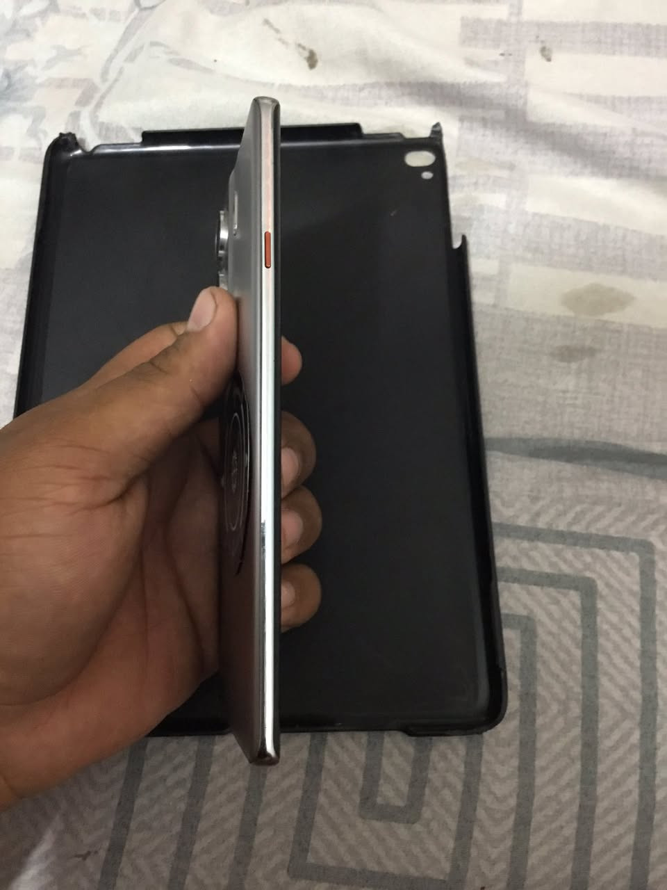 تكنو كامون ٤٠ برو جهاز شاشه منحنيه ذاكره ٢٥٦ عشوايه ١٦ جهاز بلادي ممفتوح ابد نضيف مراوس او بيع سعره ٢١٠ مكاني بغداد جسر دياله ***********

