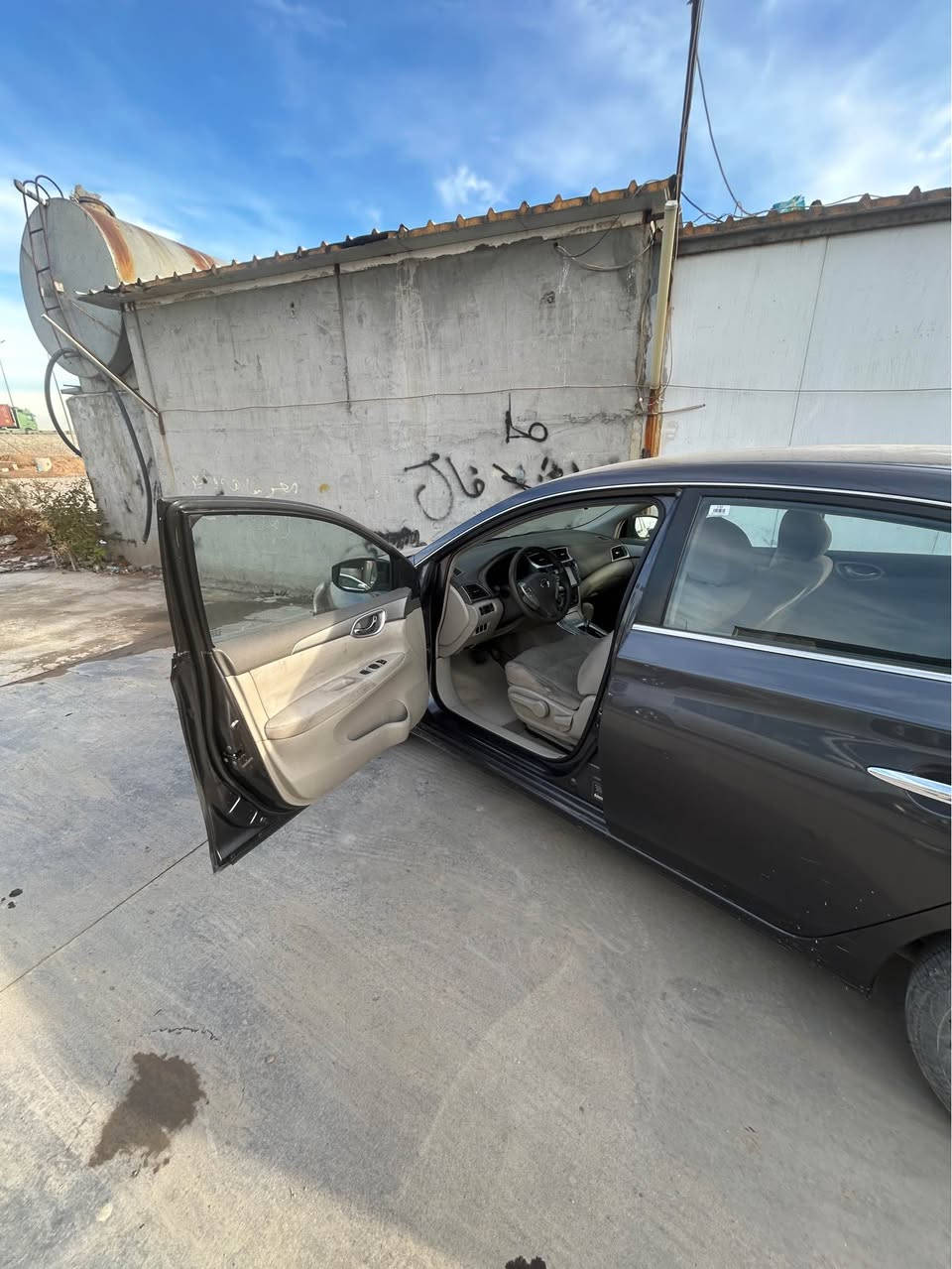 ‎هەولێر سلاو ئەم سەیارەی وکوو شەریکە ماوە زۆر پاکە مۆدیلی 2016  نرخەکەشی 103 رەقەم موبایل ***********‎ أربيل, العراق
