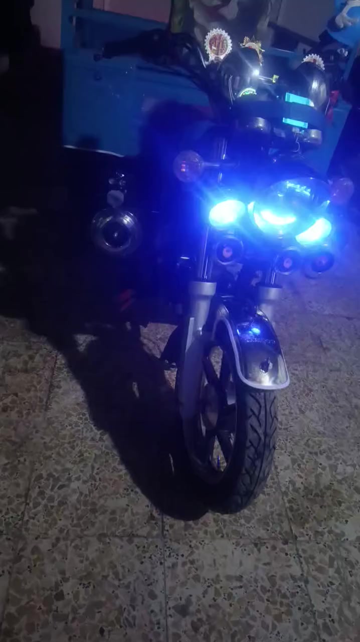 سلام عليكم شباب ستوته جمره لبيعه موديل 2025 طالعه شهر 10من لوكيل ماكمركه مكان ميسان ليردهه يخابر ويدلل ***********
