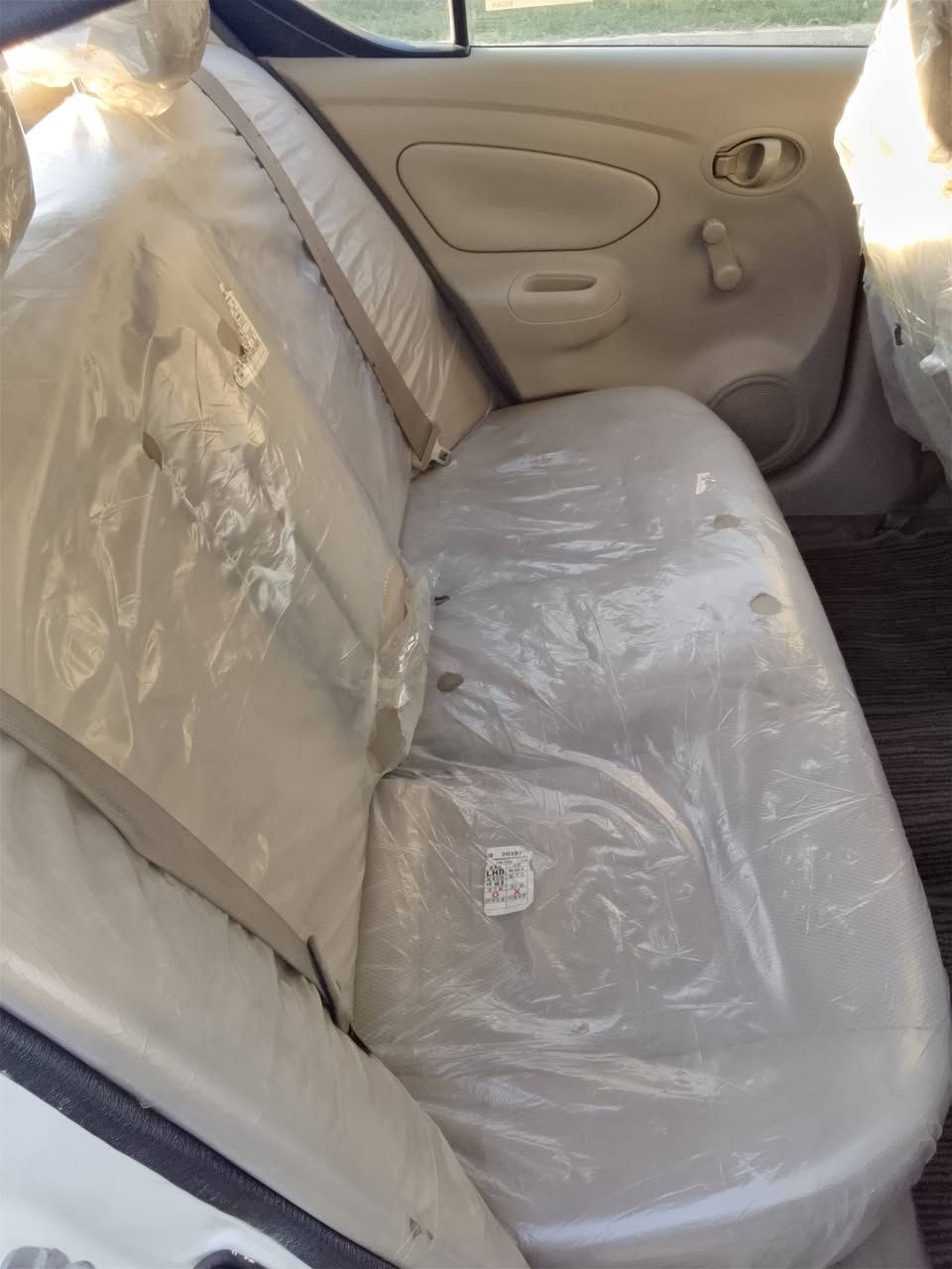 السلام عليكم سياره جاهزه ٢٢ بغداد ٣ قطع جاملغات السعر ٩٥ ***********
