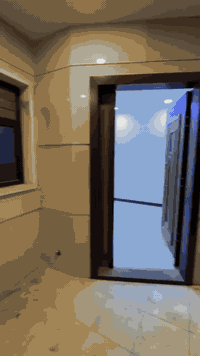 *********** روى للعقار
شقه اللايجار 
المساحه 220م 
السعر مليون وربع 
عدد غرف 2 
مخزن وصاله ومطبخ 
مدخلين الشقه اليرموك الحمراء  طابق اول
