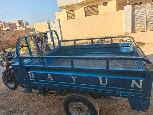 سلام عليكم ستوته البيع مديل 2011 زركه اوراق اصولي اكسل جديد تايرات جدد دبلات عدادات اشاير ضفيره مكينه كير كله جديد تعمير 25 مكاني قلعه سكر سعرهه 1200 وبيهه مجال مليون و، 200 رقمي واتساب *********** 
وذه مراوس سياره ونتراهم عل فرق ستوته حديث وهم نتراهم عليهه
