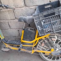 دراجة شحن • تحتاج بطاريات • بيها مجال