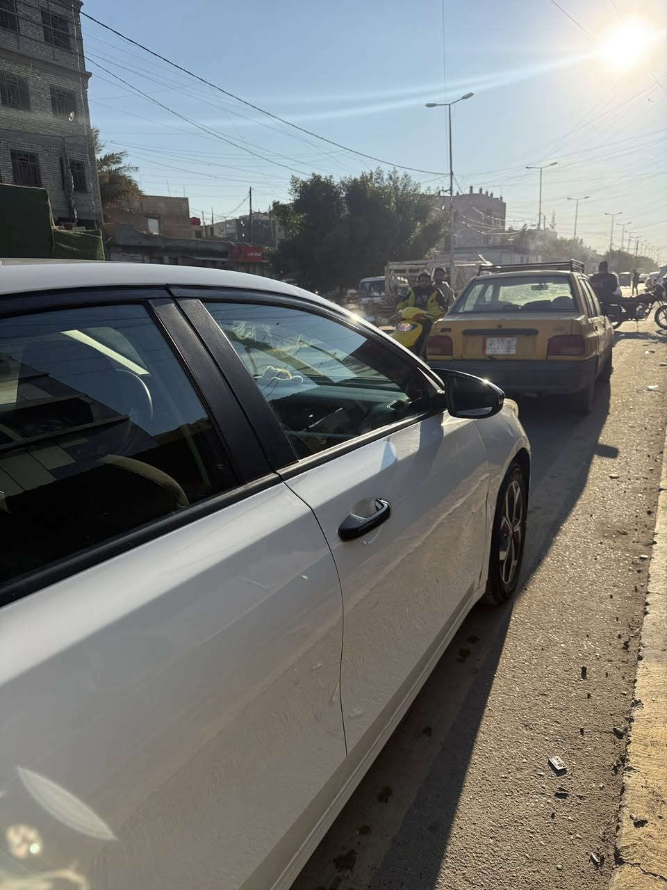 السلام عليكم 
كي فورتي وارد أمريكي موديل2020

مكينه 2000دوش كير سفتي

مواصفات عاديه المعروفه

حادثها مثل ماوضح بصوره 

خشم البنيد وقبق جنطه 

وبيها طخه بلباب مثل ماموضحه  مامصلحه

السياره بيها كير يضرب هاف يعني اني بايعها بيها كير البقيه كفاله عاميه مكينه لغود شواصي ها للمعلمه بدون دواخل يعني كلها كفاله عدا الكير السياره رقم أربيل بسمي 

عارضها 118 راجا البيعه شرايه لدخلون 

لحد يكسر بحلال العالم 

رقم الهاتف ***********
