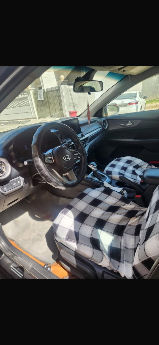 كنت سلام عليكم للبيع كيا فورتي 2019 بسمي مصفره هيئة وغرامات   سياره بدون دواخل  حادثها بل منشور وسونار  مكاني ديالى خانقين سعر 130 وبيها مجال هاذا رقمي ***********
