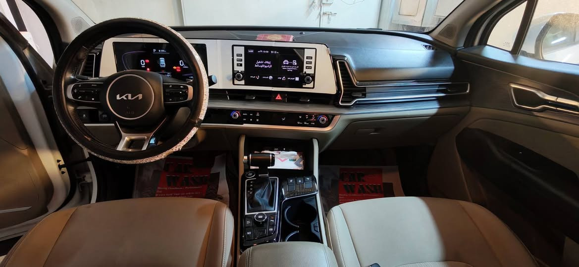 السلام وعليكم للبيع سبورتج 2024
رقم أربيل فول ماعدا البانوراما
تشغيل بصمة
تبريد قطعتين 
تحكم استيرين جهتين وشفتات 
نقاط عمياء ونظام الترحيب 
حساس أمامي خلفي وكاميرا 
كراسي كهرباء وتدفئه 
جنطه كهرباء ومانع انزلاق و أتو هولد ونزول منحدرات 
أنظمة قيادة ايكو سبورت سمارت نورمال 
شاحن لاسلكي 
محرك ألفين سمارت دوش 
السيارة مكفولة ماشية ٢١٠٠٠ ألف مكان السيارة بغداد 
السعر 228$
الاتصال ***********
