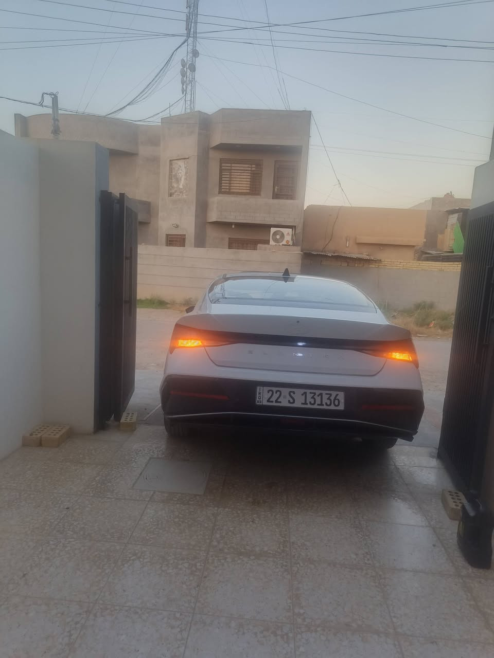 السلام عليكم النترا كوري تجميع صيني موديل    2024 ماشيه 53  الف سياره مكفوله من صبغ والحادث فقط اصبع بارد بالجاملغ لايسر ومكحله سعرها 130 وبيها مجال للشراي فقط مكاني بغداد الشعب قرب اسواق مركزيه للتواصل *********** سياره فول مواصفات للاخير  فتحه جلد علما تخم تاير جديد وباتري جديد
