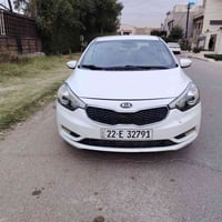 كيا سيراتو 2014 رقم اربيل بأسمي سياره جاهزه من كلشي ماشيه 175 الف بيها...