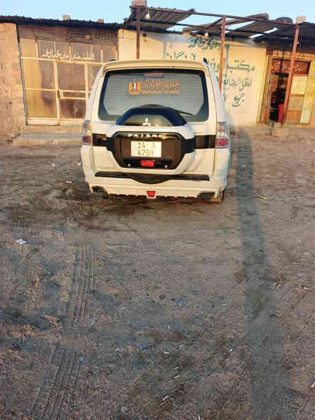 سلام عليكم باجيرو لبيع موديل 2008 مكفوله كفاله عامه مداور ثاني يوم استفسار اتصل ***********
