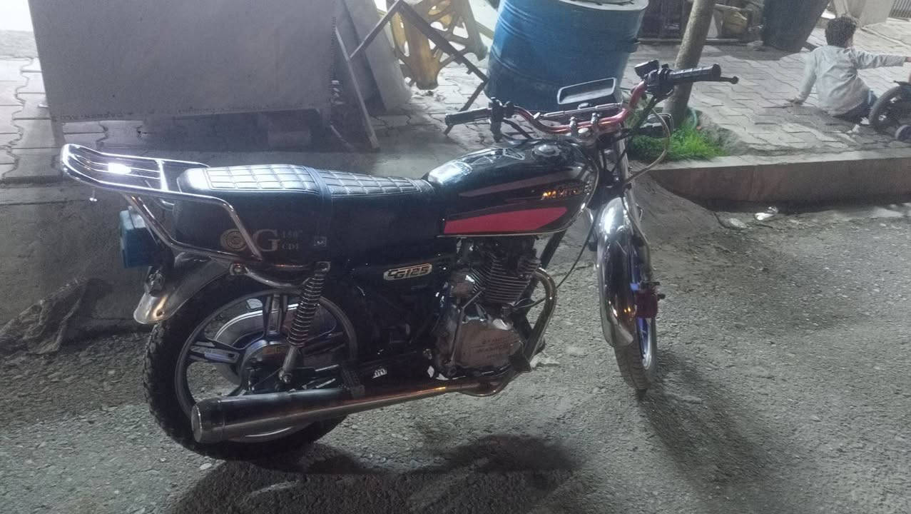 سڵاوی خواتان لێ بێت 
تکایە پەیوندی بکەن 
***********
ئەم ڕەخشە بۆ فرۆشتن 
پێنج گێڕ 
مۆدیل 2023 مەکینەی 2019 یە حەیاتم 
شوێن کەلار ـــ گەڕەک گازینۆ ( گۆران )
با گلەیش نەکەن نرخی 350 مەعامەلە .....
