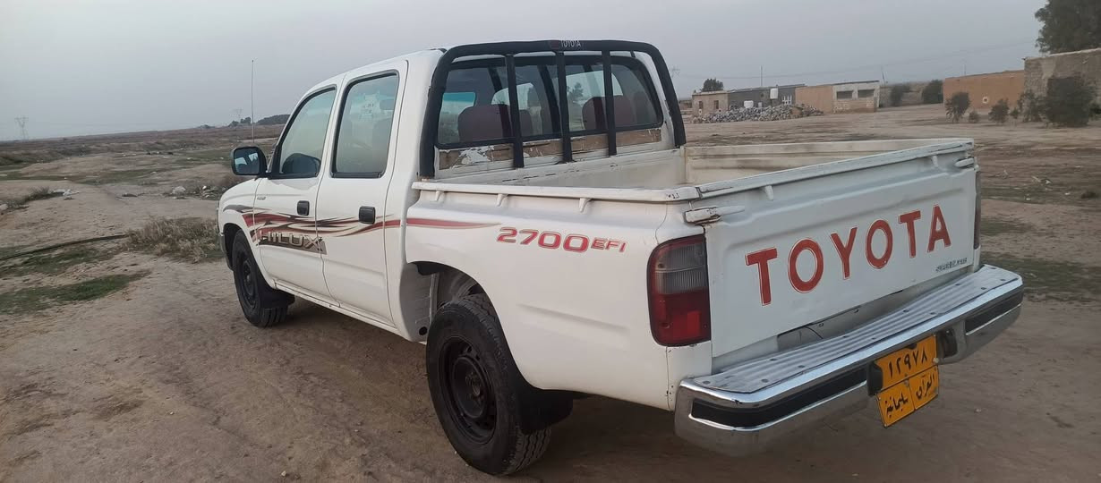 سلام وعليكم سياره للبيع تويوتا 2001باور ستيرن داخل حمر رقم سليمانيه بيها جامرلوق مبدل ولباقي مكفول سنويه ماصاقطه مكان سياره ديالي العضيم تخم تاير جديد صدر جديد محرك كير كله مكفول***********
