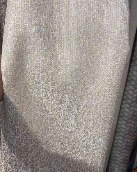 مجموعة اقمشة ستائر جاكار تركي اورجنال 💯 

ارتفاع 3.10 متر 

نقشات ناعمة و راقية تناسب صالات الاستقبال  وغرف النوم، ألوان هادئة أساسية تعطي المكان لمسة فخامة 🤍✨

📦 متوفر للبيع بالجملة + المفرد 

✔ خامة ثقيلة ومرتبة
✔ جاكار أصلي Turkish Quality 🇹🇷 
✔ ارتفاع 3 متر و10
✔ متوفّر جملة ومفرد
✔ مناسب لصالات الاستقبال – غرف النوم – المداخل

📍 العنوان: بغداد - الشورجة - سوق القبلانية 
( قرب المدرسة المستنصرية )

📲 للتواصل: ***********

#اقمشة_العامري #بغداد #الشورجة #اقمشة #ستائر #تركي #ديكور #ديكورات #ديكورات_داخليه #ستائرمودرن
