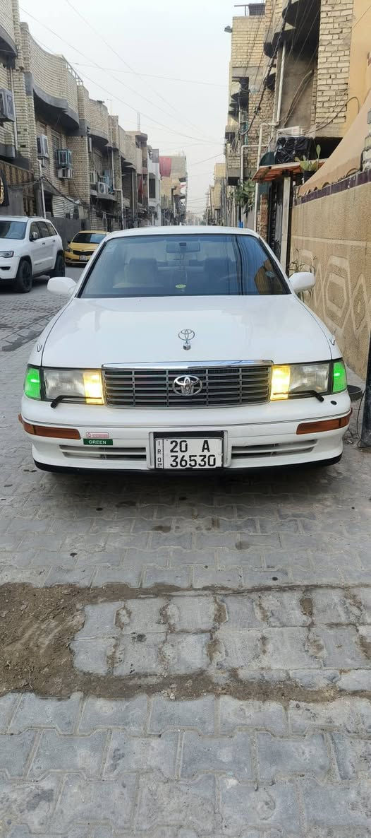 السلام عليكم سيارة بطه للبيع مديل ٩٣
لون أبيض رقم ديالى نكليزي سنويه لل ٢٩ سيارة مكفوله كص ونقل جثه واصوليات كير ومكينه جدد تخم تاير جديد ويل كب جديد صدر امامي جديد العربانه الخلفيه جديده ربل قمارة جديد كهربائيات كلها شغاله تبريد شغال شرط الشغل راديتر مو زينه سياره وكاله باركود باسمي اني احول عنوانها بغداد سيارة مصبوغة عام لجماليه السعر ٦٢ وبي مجال قليل
***********
