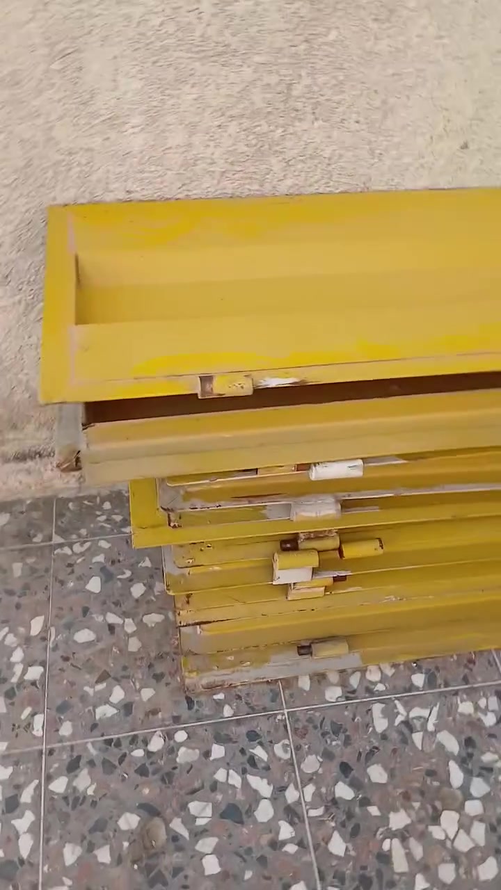 بيبان دفتري اسندر حديد ثقيل زاويه حديد طول الباب الواحد ٣ ونص متر يعني أكثر من الستندر


**إذا كنت صاحب هذا الإعلان وتريد حذفه لأي سبب، رجاءا أرسل رسالة إلى الدعم الفني**