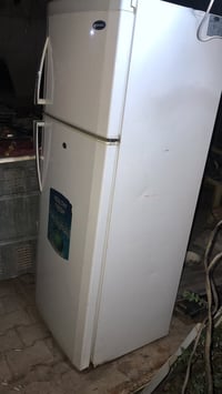 ثلاجه ريحانا للبيع ١٨ قدم للبيع حياكم الله ماطور بلادي غاز بلادي 07772...