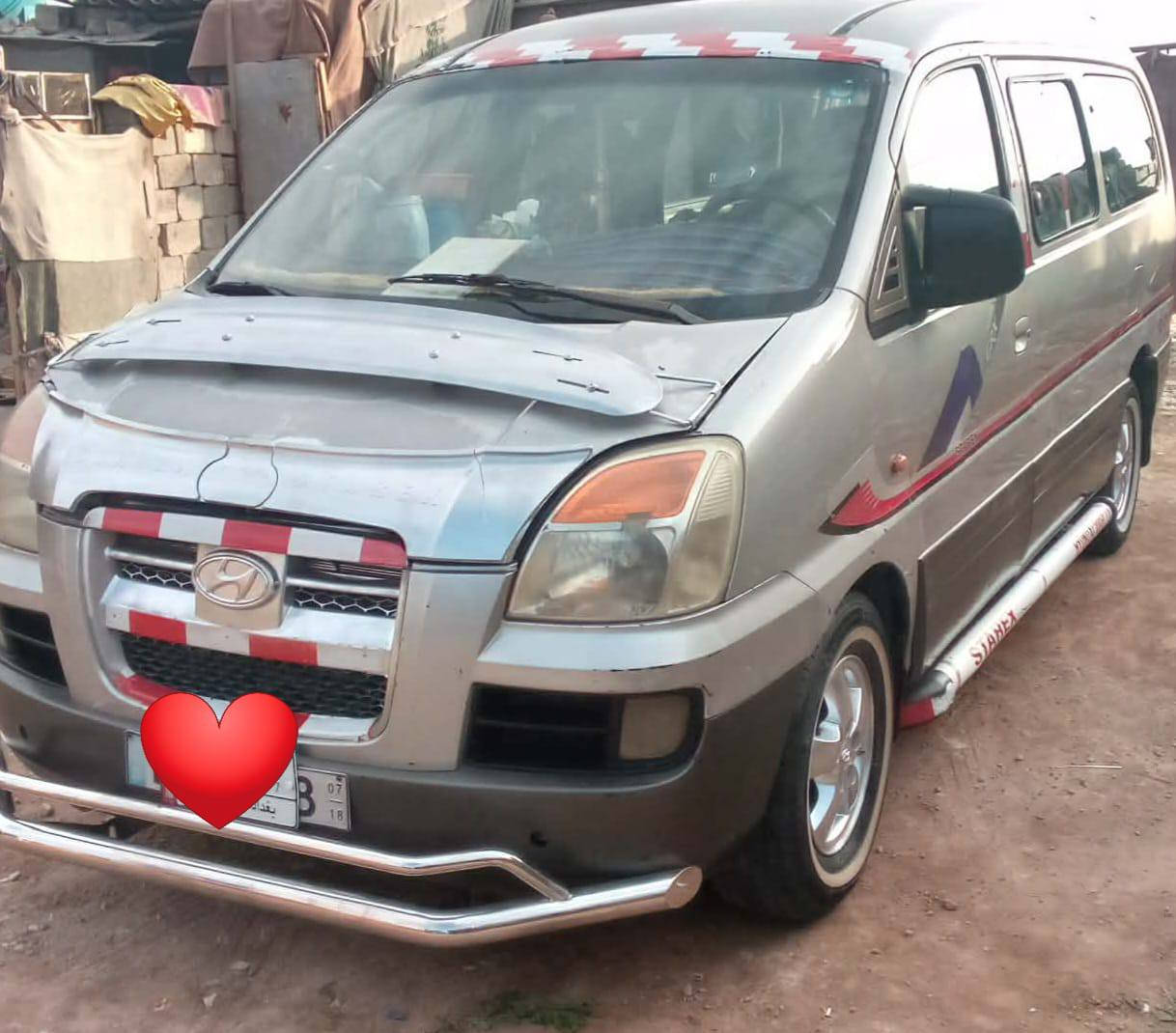 ستاركس 2005 باسمي سنويه لل 27 بها تعمير بالشاصي الجو السائق الشواصل الباقيه مقفوله
ملاحظه اخوان السياره بلاديه بدون صبغ سعر 72 ***********
