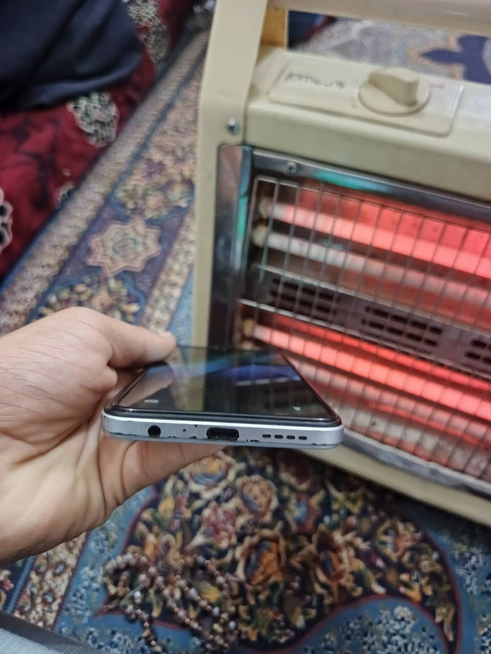 انفنكس. نوت 12 ذاكره 256 بلادي ممفتوح دبل خط سعره 100 او مراوس شعندك نزل 

***********
