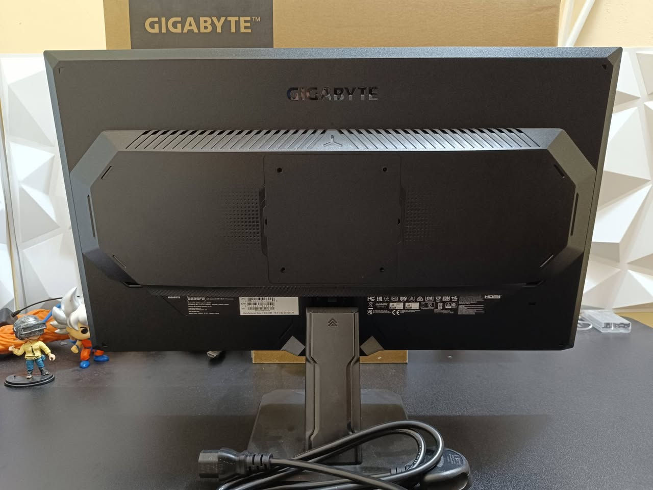 شاشة قيمنق من GIGABYTE 

مواصفات الشاشة :

نوع الشاشة : IPS

التردد : 200HZ

الدقة : 1920*1080

التأخير : 1MS

الحجم : 25 

السعر : 175 الف مع مجال

مكاني : الشعب - حي التجار - قرب جامع بدرية

رقم الهاتف : ***********
