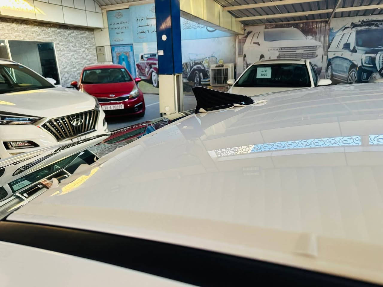 النترا.    2024 خليجي كوري.   رقم بابل  انكليزي بأسمي 

       محرك 2000.     السعر182     ماشيه40
    
المواصفات فوووول .  ابو الضمان   كفاله عامه
شاشه ديجتال 
بصمه   
تشغيل عن بعد              
جنطه ذكيه كهربائية            
فتحه سقف                   
محرك 2000.                              
حساس لايت 
حساس خلفي بلادي 
حساس أمامي بلادي 
تبريد قطعتين
كاميرا خلفيه بلادي 
جي بي اس
نضام تشغيل الكاميرات 
شاشه  كبيره اصلي ابل كار بلي 
نضام ترحيب مري شفط
نضام مود درايف إيكو وسبورت و عادي
تحكم ستيرن
5 ويل كب كروم حجم 17
لد امامي نهاري
 شباك نيكل
مانع انزلاق
مانع انحدار 
لايت عدسات زنون 
ايرباكات
جهاز موازنه ABS

للاستفسار الاتصال 
***********ابو قاسم العماري
