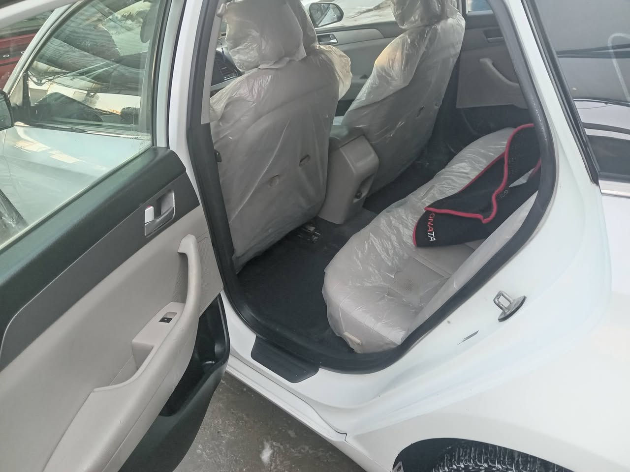 السلام عليكم مرخصت مدير الكروب سوناته موديل ١٥ حادث السيارة جاملغ فقط الأمامي اليسر ماعبر لا شواصي ولا الغود وبيه السياره 3مكانات صبغهن كافع يعني متكشط مكينه كير حداديه تخم تاير تبريد ثلج استفسار أكثر اتصل على الرقم*********** ماكان السياره الديوانية سعره 100 وبيه مجال قليل علمن السيار عده الجاملغ المامي مبدل والباقي كله البل واحد
