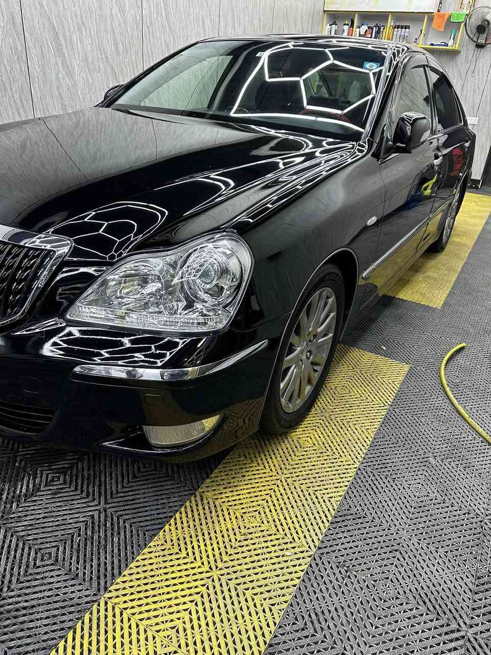 سلام عليكم. 
ماجسته. مديل. 2006
رقم بغداد. بسمي  
فول مواصفات. 
فتحه سقف 
5 بصمات 
جنطه شفط 
ثلاجه 
4 كشنات كهرباء
حساس امامي 
كامره 
3 برادات 
تبريد 3 قطع 
مري شفط 
وناره ترحيب 
تتفه كشنات 
فول مواصفات. 
5 دكم 
جكات أمامي وخلفي 
كير ومحرك  جدد 
سعر 165 وبيهه
سياره كفاله من القص 
الاستفسار ***********
